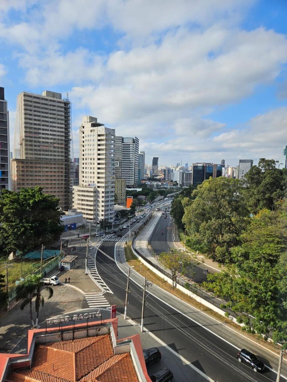 Studio Proximo Ao Metro Butanta E A Usp Apartamento